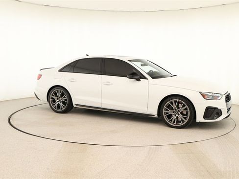 Certified 2024 Audi S4 Premium Plus image 9