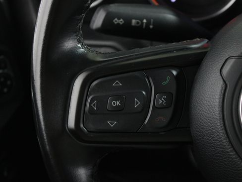 Used 2022 Jeep Wrangler Unlimited Sport AWD/4WD image 7