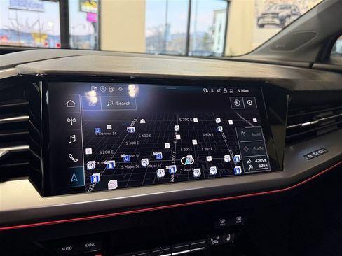 Used 2023 Audi Q4 e-tron Prestige image 17