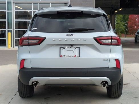 New 2026 Ford Escape SE image 4