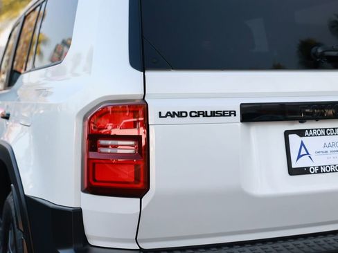Used 2024 Toyota Land Cruiser w/ Premium Package AWD/4WD image 13