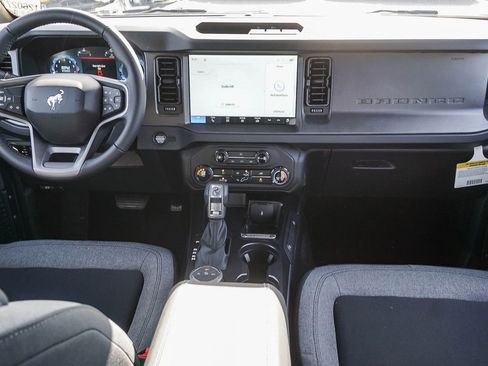 New 2026 Ford Bronco Big Bend AWD/4WD image 14