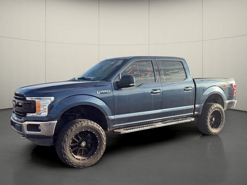 Used 2018 Ford F150 XLT w/ Equipment Group 302A Luxury AWD/4WD image 3