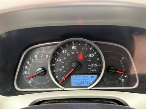 Used 2014 Toyota RAV4 LE AWD/4WD image 13
