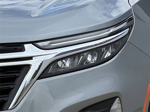 Used 2023 Chevrolet Equinox LT image 35