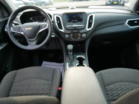Used 2023 Chevrolet Equinox LT AWD/4WD image 10