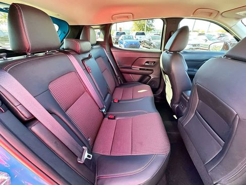 Used 2025 Nissan Kicks SR w/ Illumination Package image 25