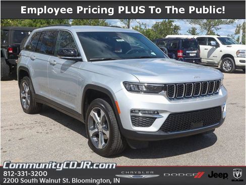 New 2025 Jeep Grand Cherokee Limited AWD/4WD image 1