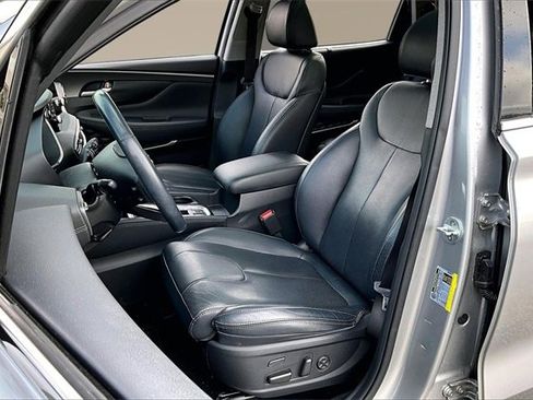 Used 2020 Hyundai Santa Fe Limited image 20
