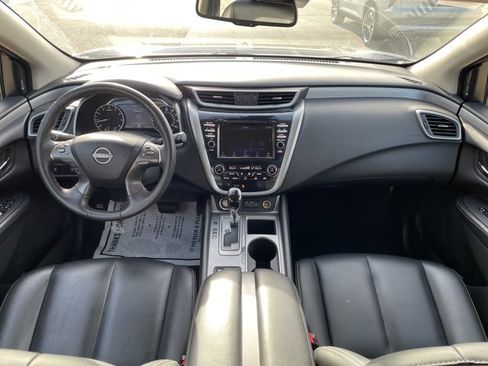 Used 2023 Nissan Murano SV image 22