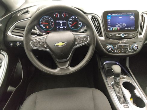 Used 2024 Chevrolet Malibu LT FWD image 22