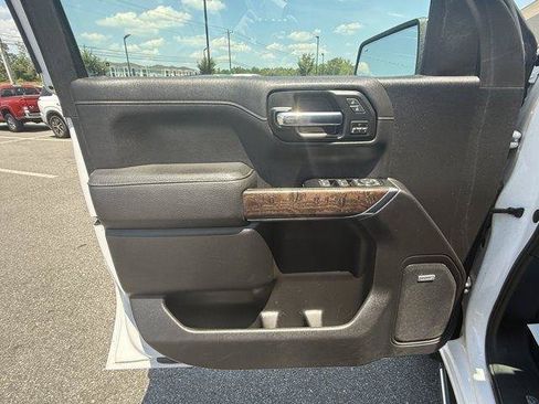 Used 2019 GMC Sierra 1500 Denali w/ Denali Ultimate Package AWD/4WD image 18