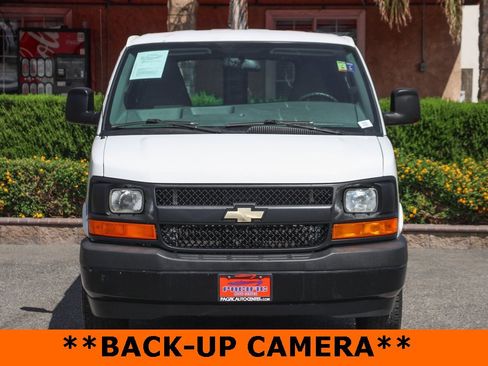 Used 2017 Chevrolet Express 2500 Extended image 3