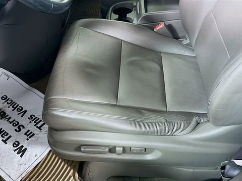 Used 2014 Honda Odyssey Touring image 21