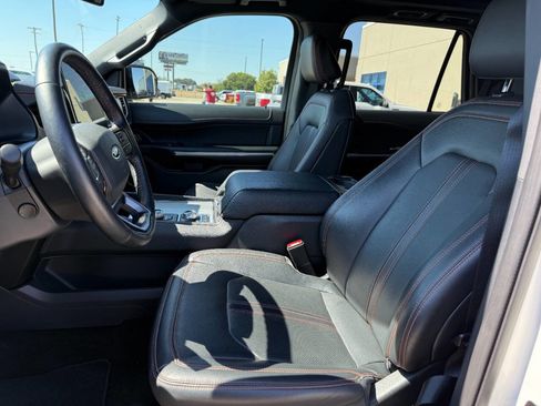 Used 2023 Ford Expedition Timberline image 9