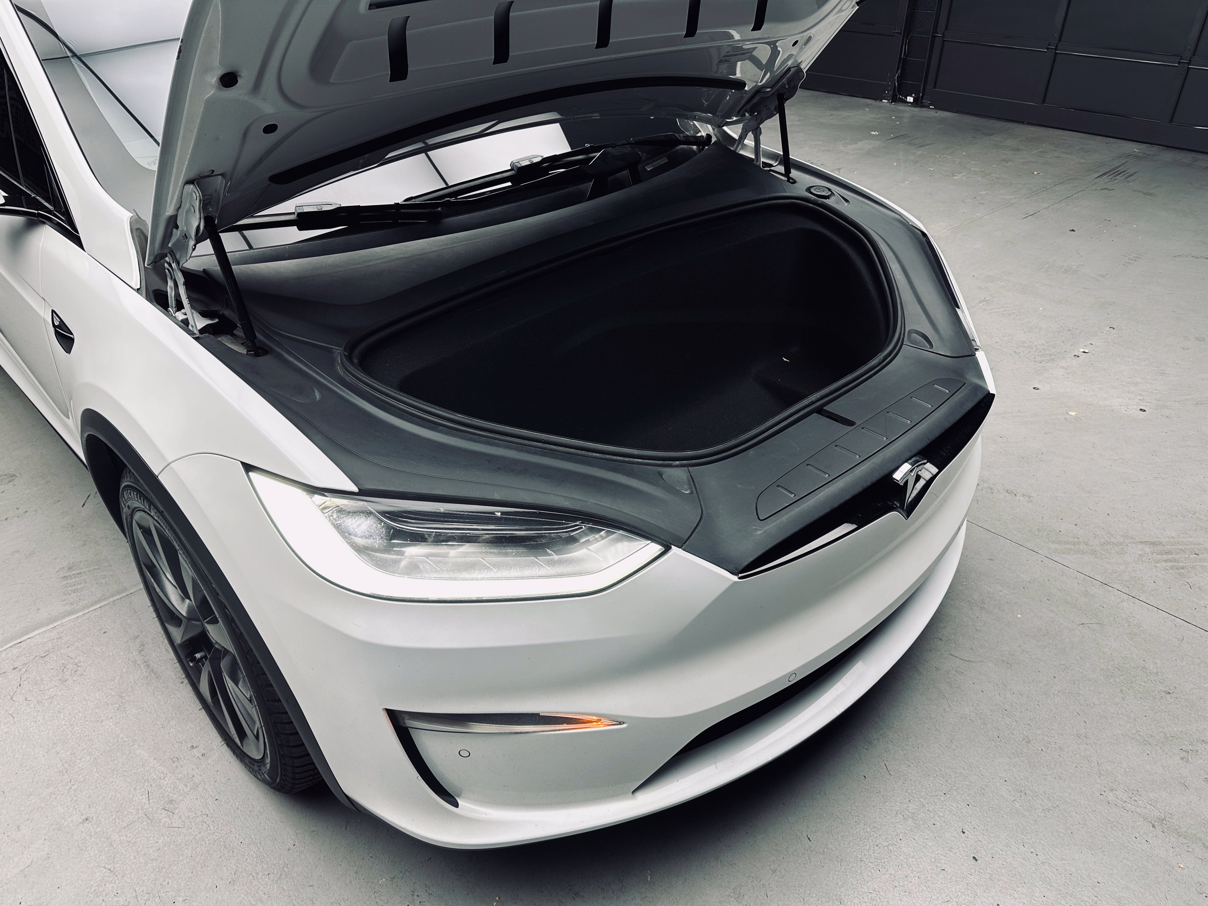Used 2022 Tesla Model X Plaid AWD/4WD image 41