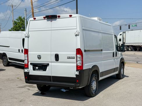 Used 2024 RAM ProMaster 1500 w/ Convenience Group FWD image 15
