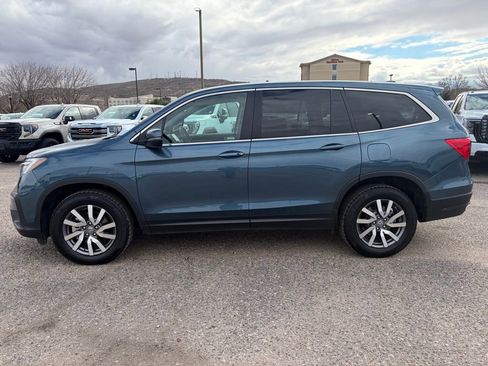 Used 2021 Honda Pilot EX image 3