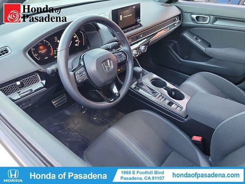 Used 2024 Honda Civic Sport image 9