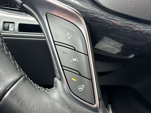 Certified 2023 Cadillac XT5 Premium Luxury AWD/4WD image 42