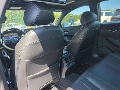 Used 2025 Honda Accord Sport image 18