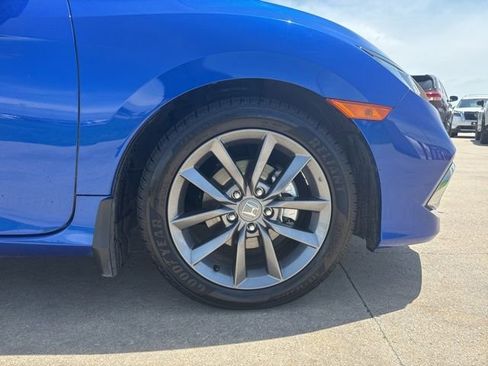 Used 2019 Honda Civic EX image 14