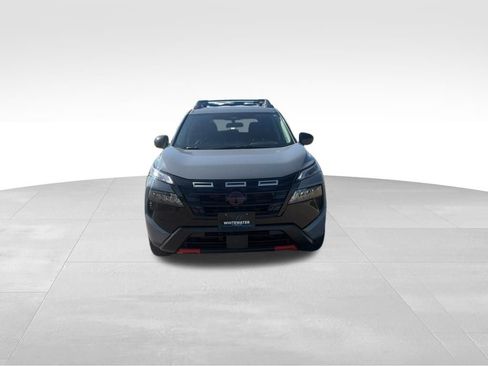 Used 2025 Nissan Rogue SV AWD/4WD image 15