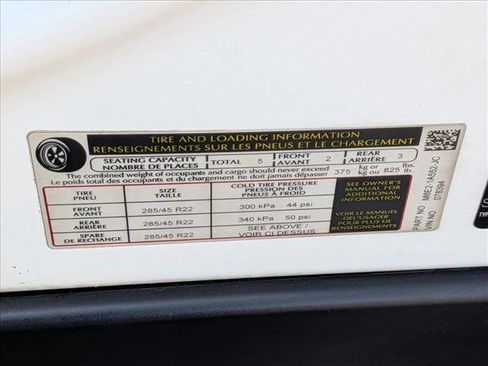 Used 2023 Land Rover Range Rover SE image 20