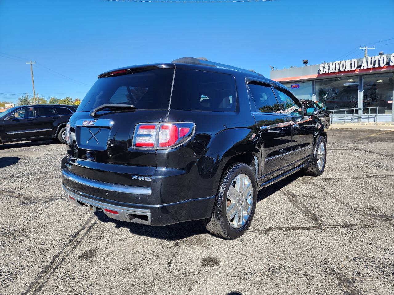 Used 2016 GMC Acadia Denali AWD/4WD image 11