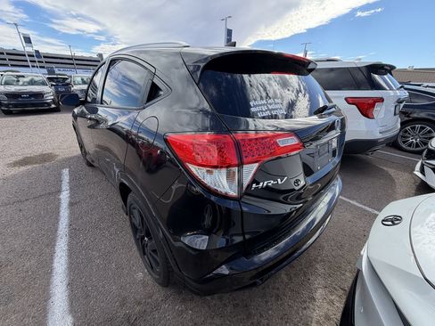 Used 2021 Honda HR-V Sport image 12