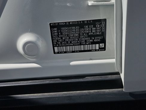 Used 2024 Honda HR-V Sport image 11