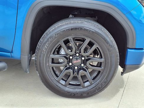 Used 2023 GMC Sierra 1500 Elevation RWD image 9