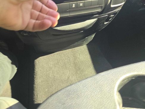 Used 2013 Chevrolet Cruze LS image 54