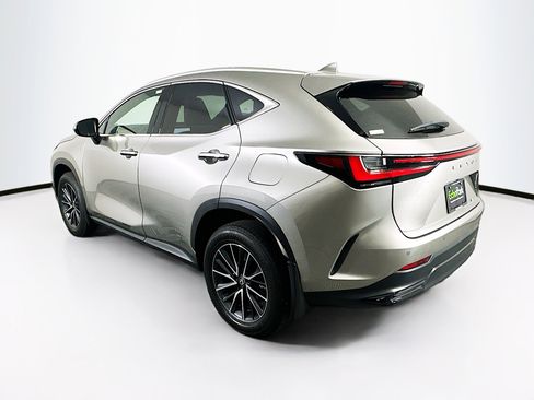 Used 2025 Lexus NX 250 FWD w/ Cold Area Package image 5