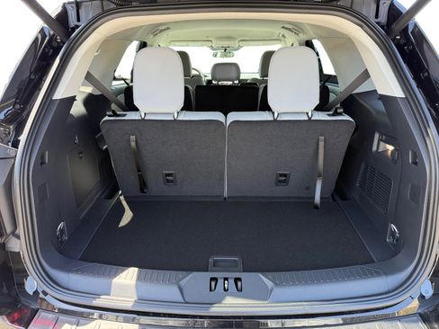 New 2026 Ford Explorer Active image 17