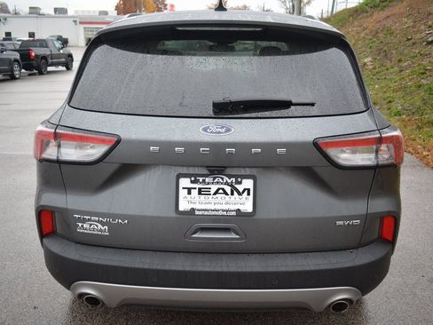 Used 2022 Ford Escape Titanium w/ Titanium Elite Package image 6