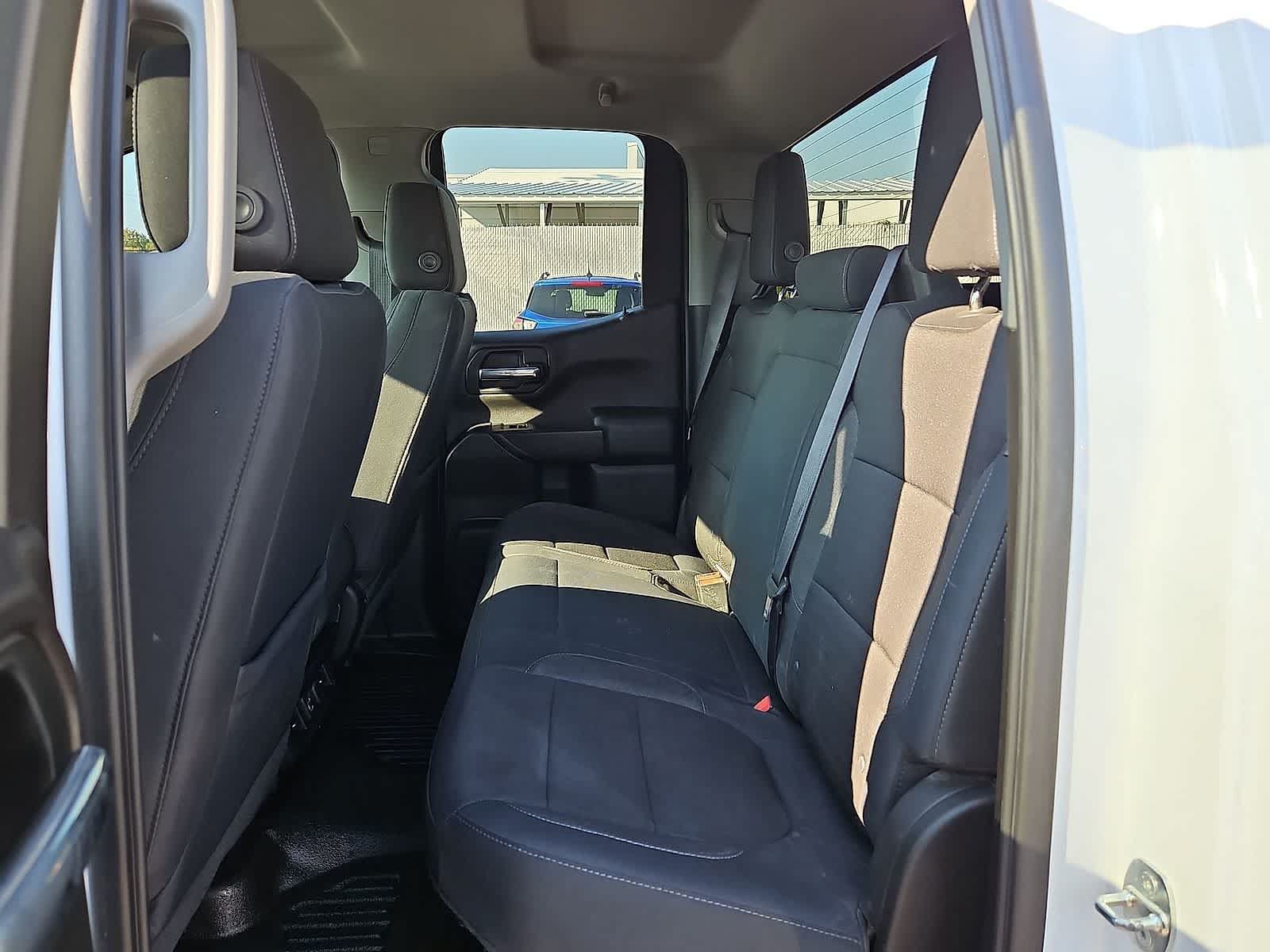 Certified 2019 Chevrolet Silverado 1500 LT w/ Convenience Package AWD/4WD image 29