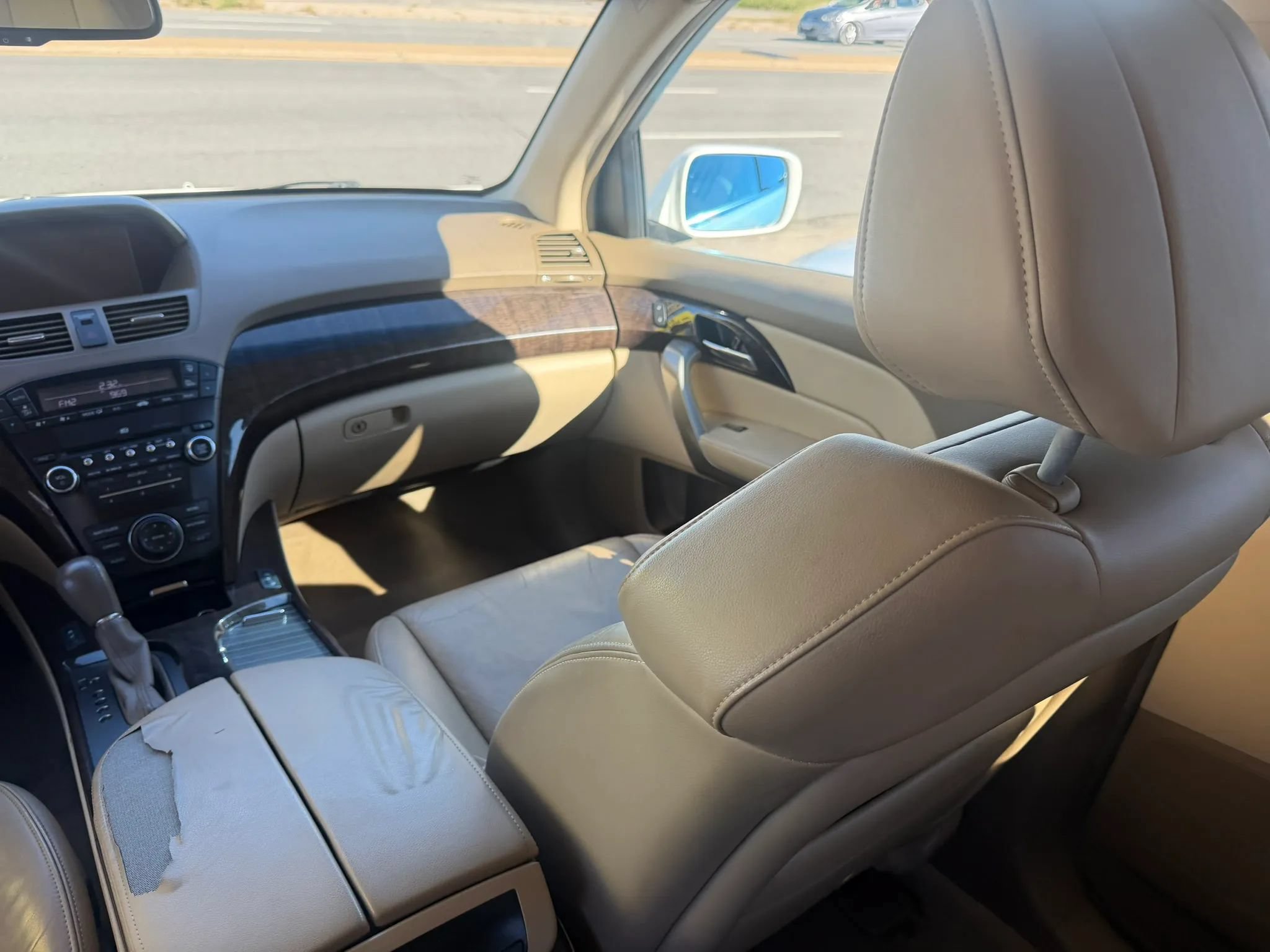 Used 2010 Acura MDX w/ Technology Package AWD/4WD image 16
