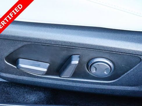 Certified 2024 Hyundai Elantra Limited image 24