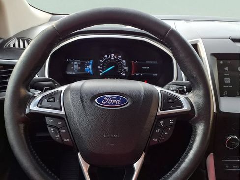 Used 2016 Ford Edge SEL w/ Equipment Group 201A AWD/4WD image 11