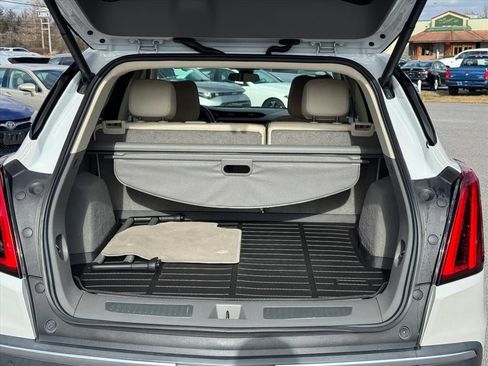 Used 2021 Cadillac XT5 Premium Luxury image 14