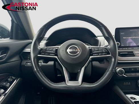 Used 2023 Nissan Altima 2.5 SR AWD/4WD image 29