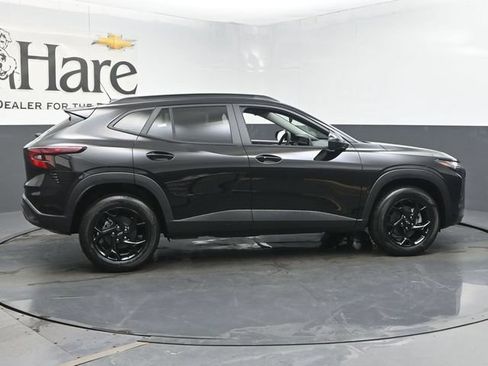 New 2026 Chevrolet Trax LT w/ Driver Confidence Package FWD image 15