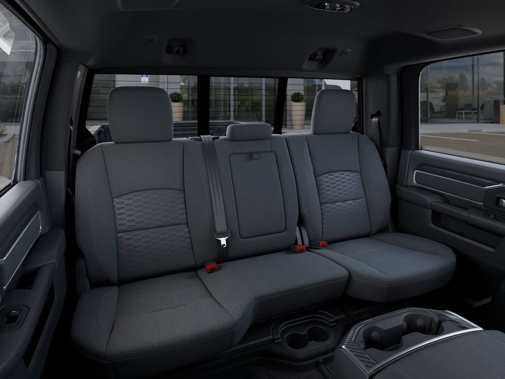 New 2026 RAM 3500 Big Horn AWD/4WD image 15