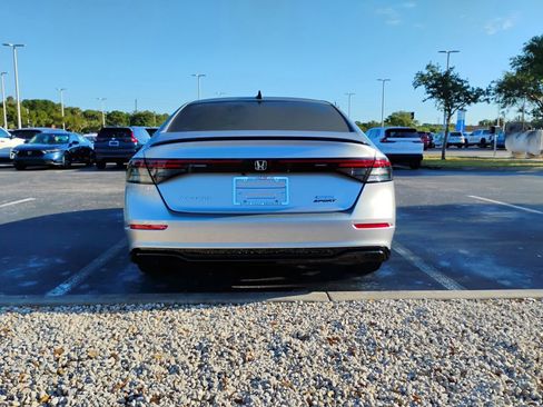 Used 2023 Honda Accord Sport image 6