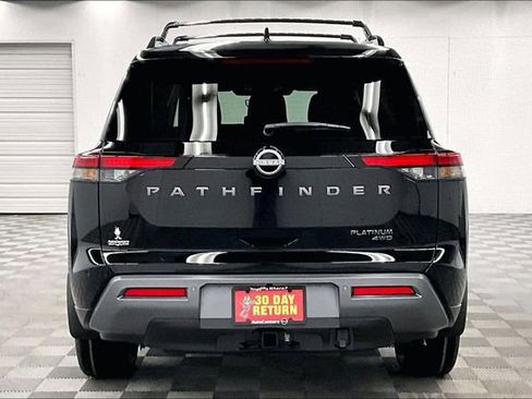 New 2026 Nissan Pathfinder Platinum image 5