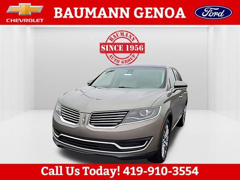 Used 2017 Lincoln MKX Reserve w/ Lincoln MKX Climate Package AWD/4WD image 3