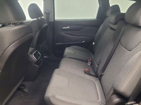 Used 2019 Hyundai Santa Fe SEL image 18