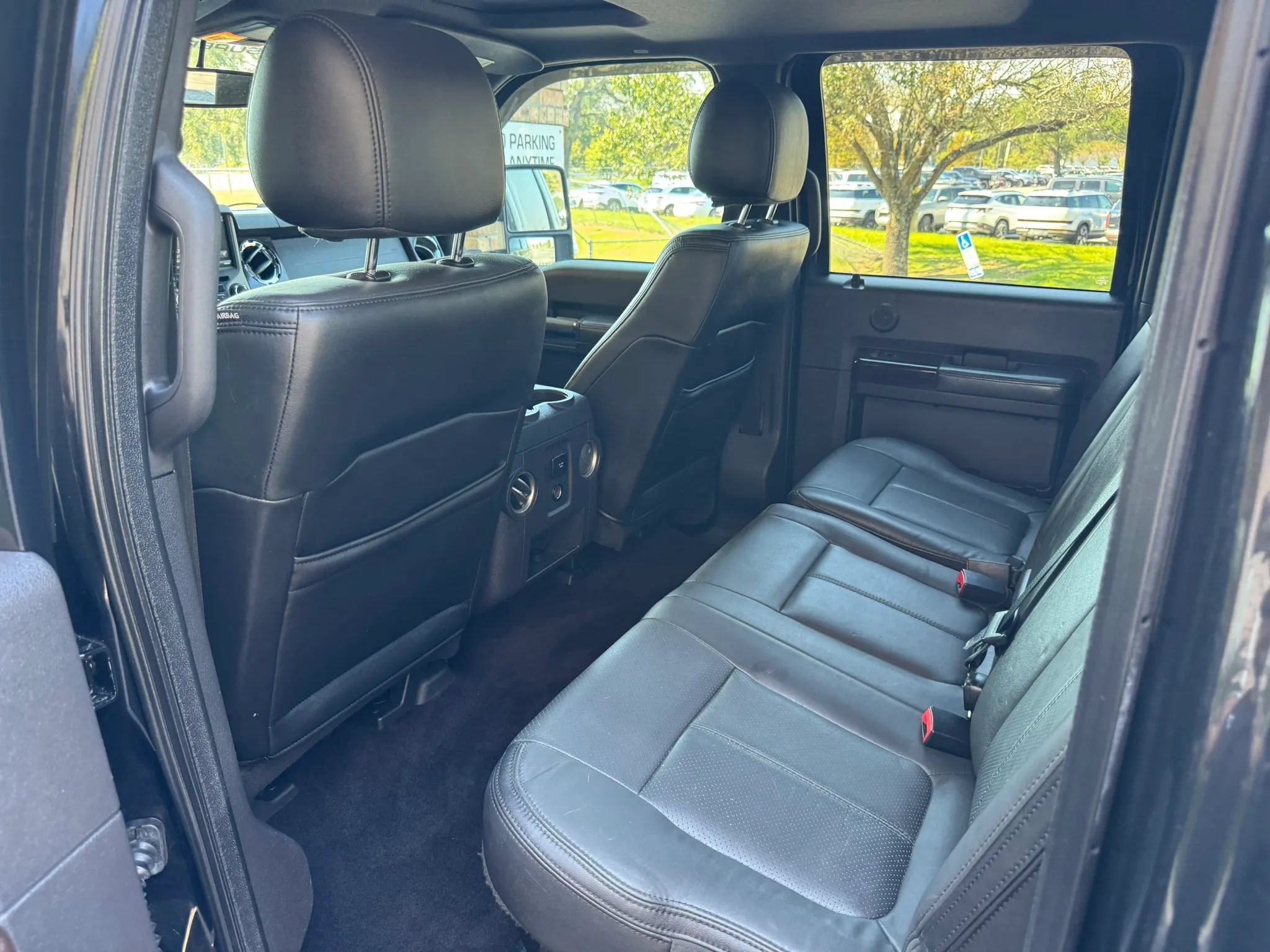 Used 2015 Ford F250 Platinum w/ FX4 Off-Road Package AWD/4WD image 16