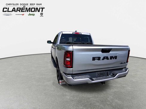 Used 2025 RAM 1500 Tradesman w/ Night Edition AWD/4WD image 7